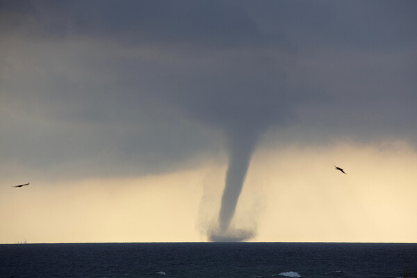 eyeclick/Global Look Press  