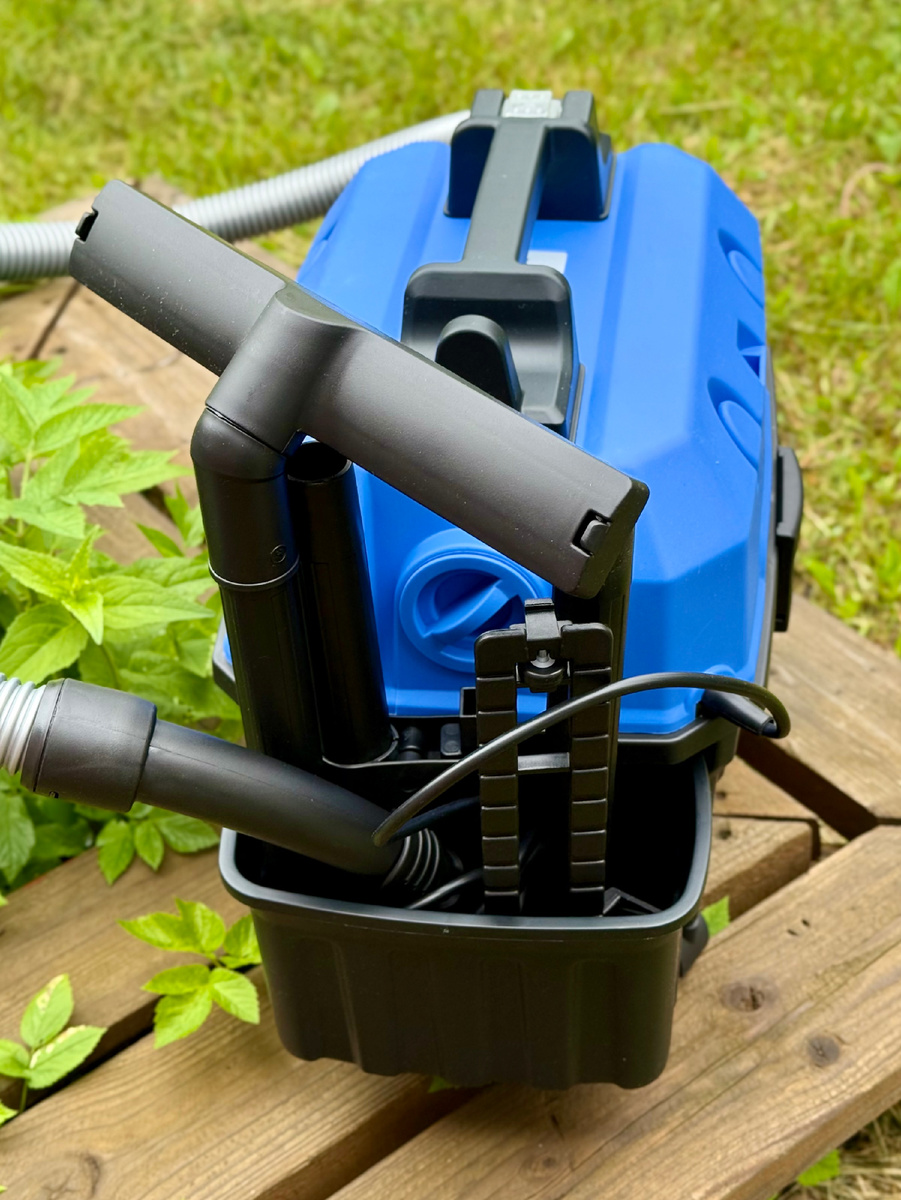 Хозяйственный пылесос Китфорт КТ-5247 вид на корзинку