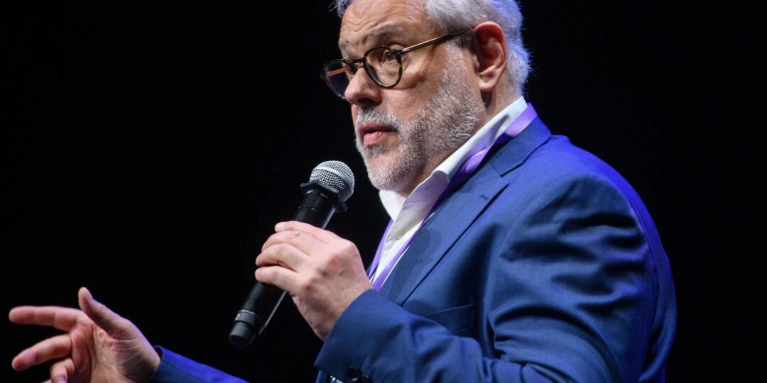 Кто прозевал удар по ядерной триаде? Хазин миндальничать не стал. Говорит об отставках