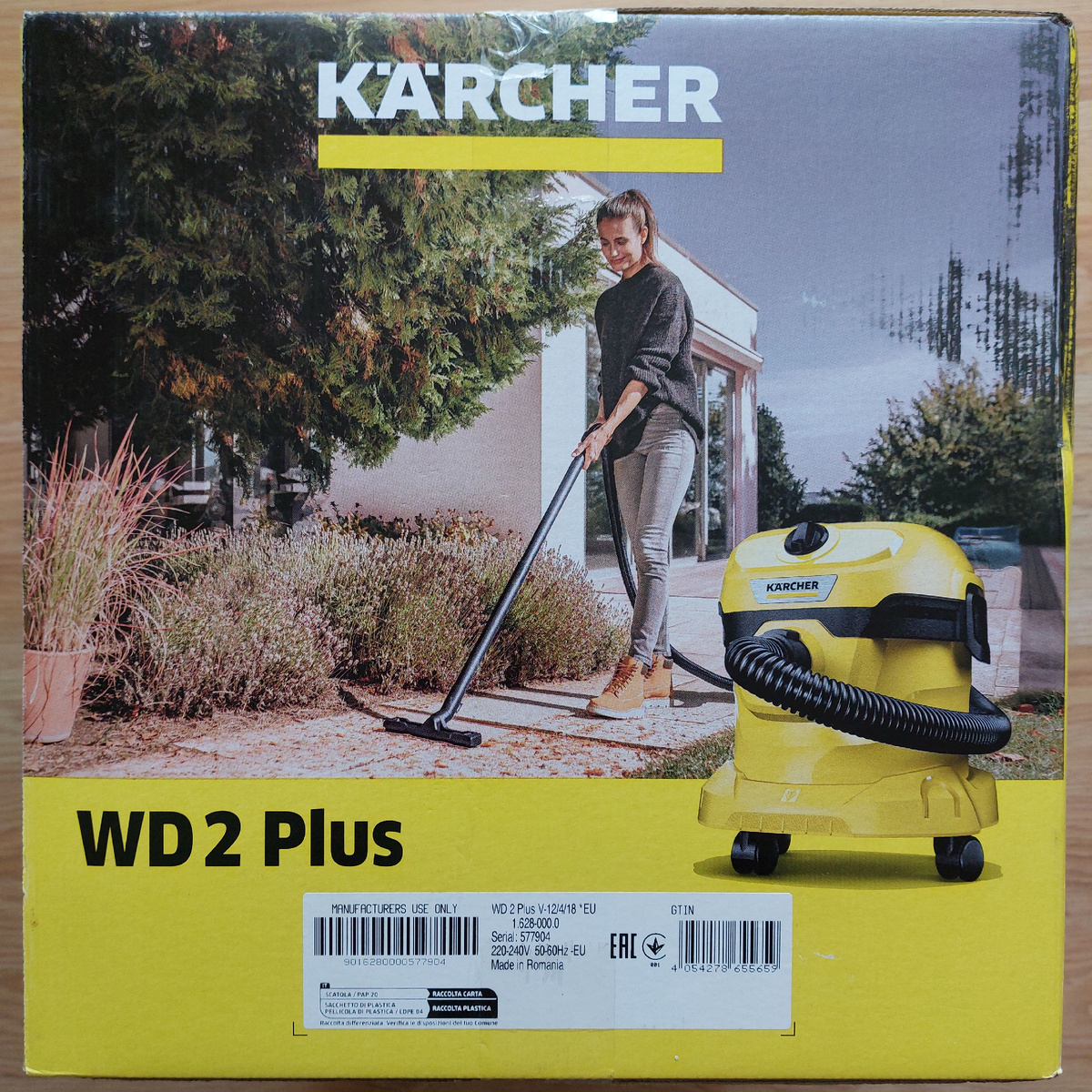 Хозяйственный пылесос KARCHER WD2 PLUS