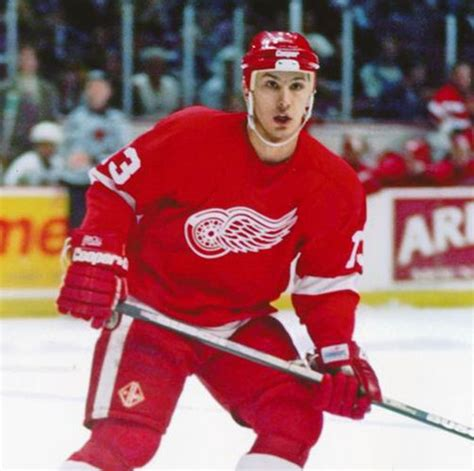 Хоккеист Вячеслав Козлов: два Кубка Стэнли и 850 очков. Почему хоккеиста Вячеслава Козлова недооценивают?