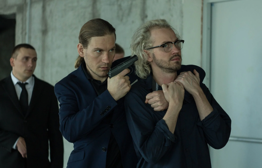 Фрагмент из сериала "Под прикрытием"