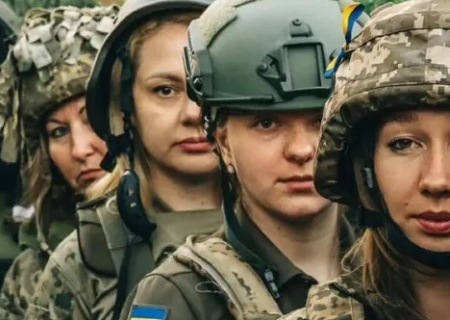    На Украине призвали женщин и 18-летних молодых людей готовиться к мобилизации