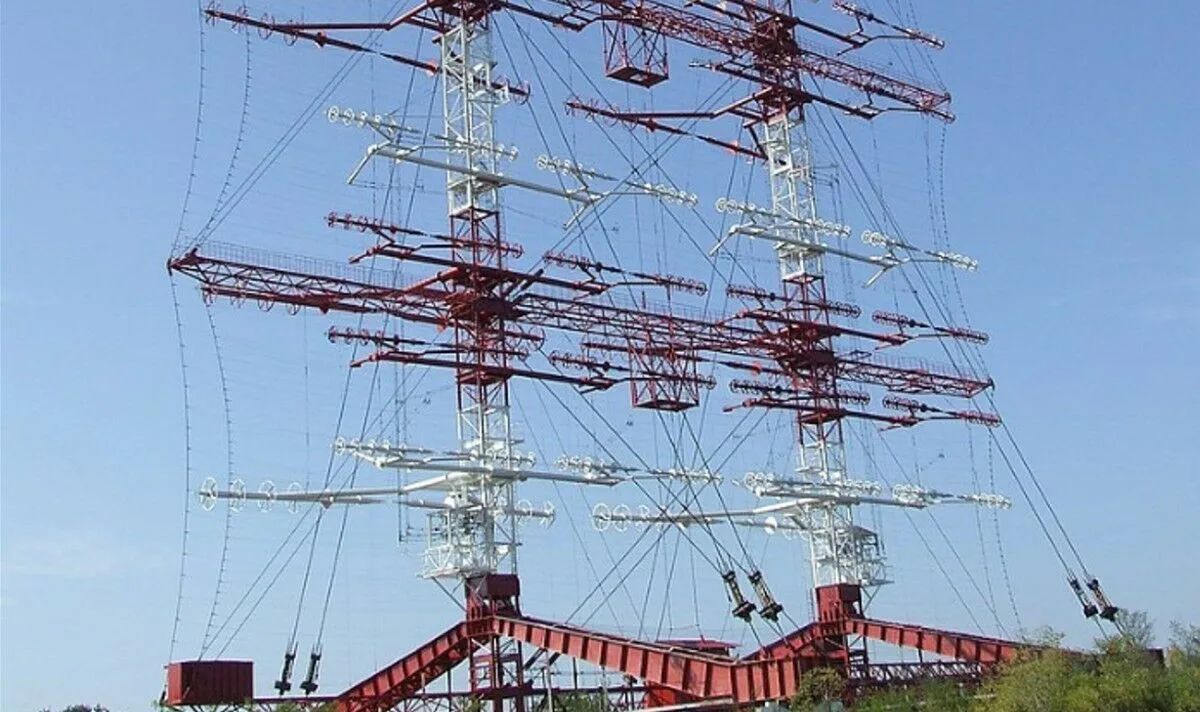 Российская радиостанция в Приднестровье. Вещание на средних волнах. Радио Росси. Вести ФМ.