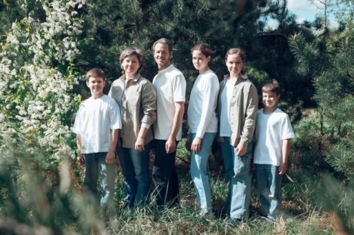    Семья Зворыкиных из Себежского района стала многодетной семьей года в Псквовской области