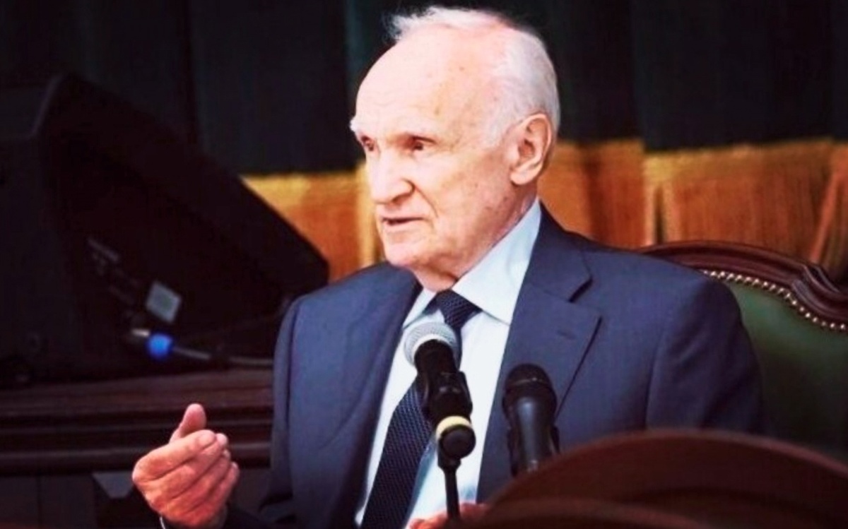 Алексей Ильич Осипов — учёный-богослов, педагог и публицист, доктор богословия, заслуженный профессор Московской духовной академии, апологет, проповедник, писатель, православный катехизатор.