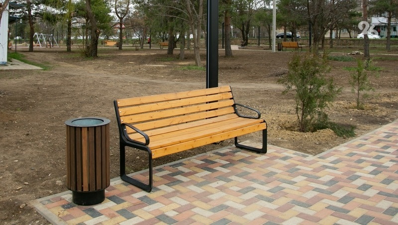    Территорию у ДК сделают комфортной для отдыха Фото: Валерия Алтухова / / ИА «Победа26»