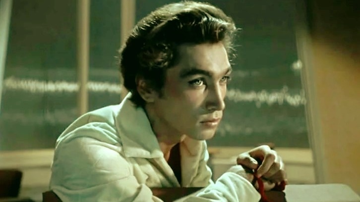 Тот самый красавец из фильма "Человек-Амфибия"