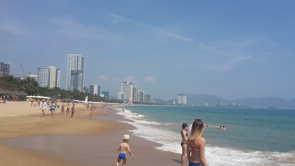 Вьетнам. Нячанг - центральный пляж (береговая полоса)