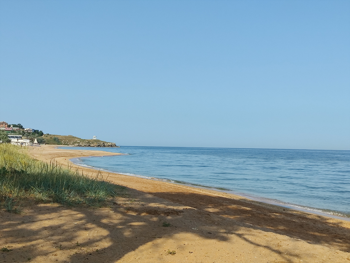 Там, на скале, Щелкинская ротонда