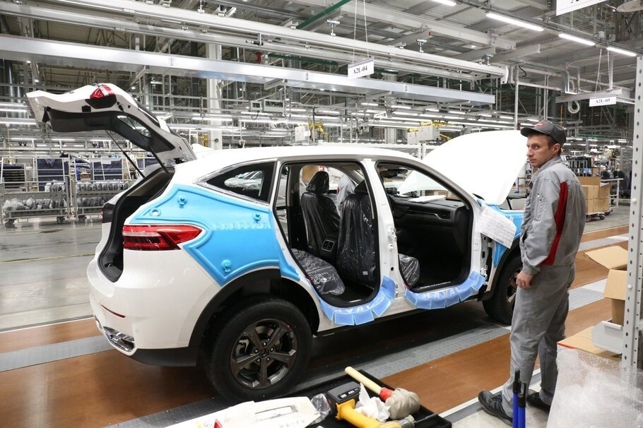 Единственный автозавод в РФ, который зарабатывает сверхприбыль с каждого проданного автомобиля. Источник иллюстрации - Яндекс. Картинки