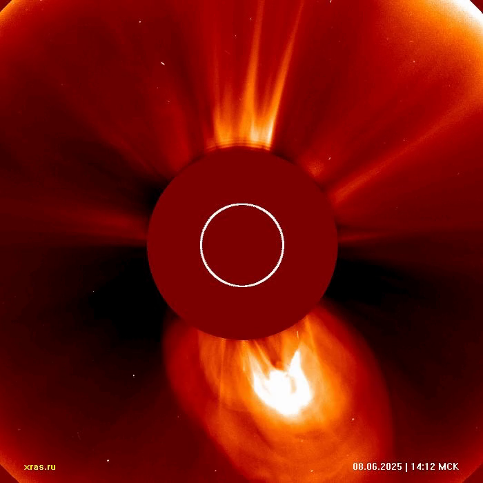   Кадр выброса плазмы