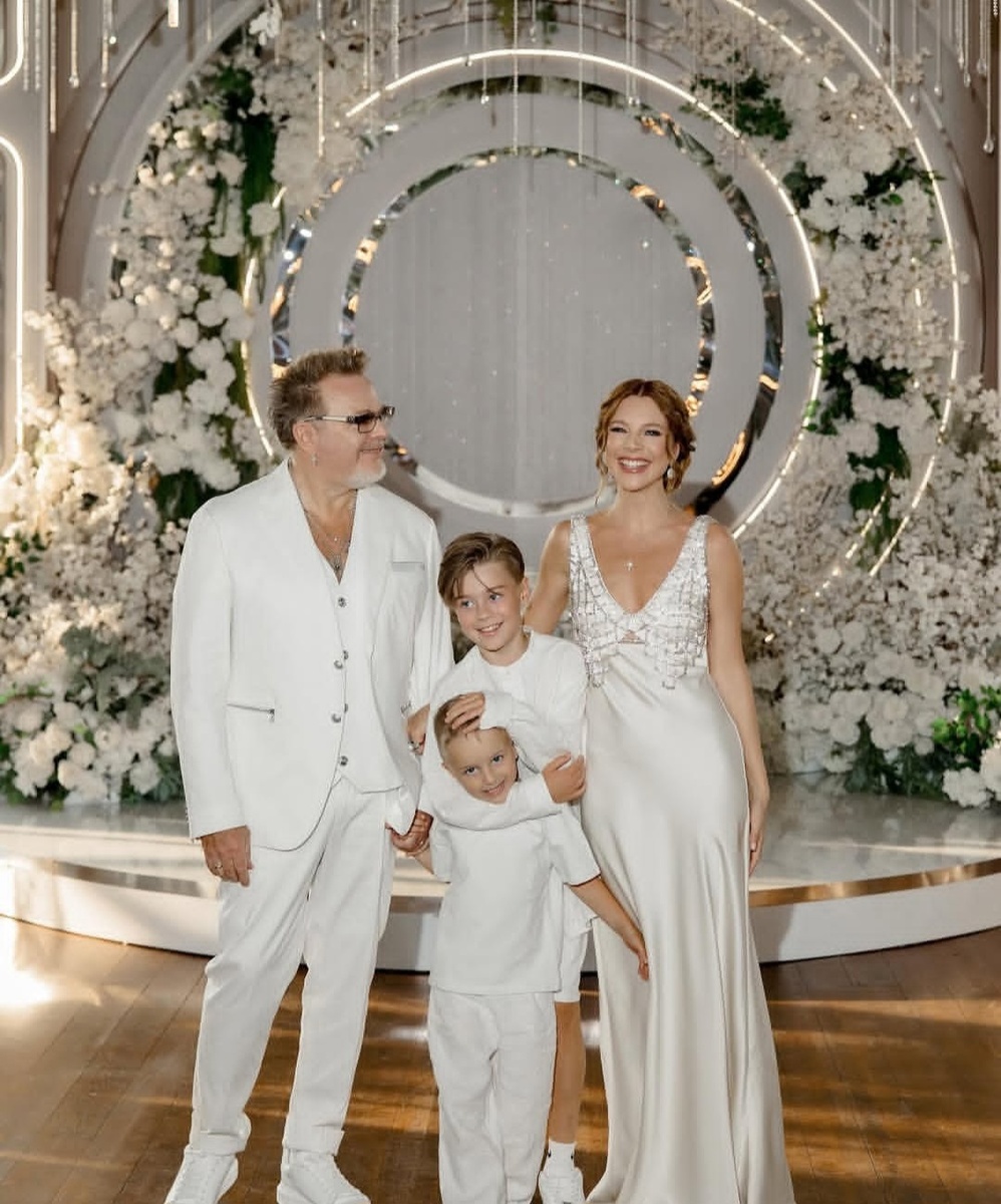 Праздник любовь-моркови через 20 лет💃👯‍♂️🕊