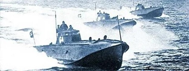 Атака торпедных катеров (1944 г.). Источник: Vk