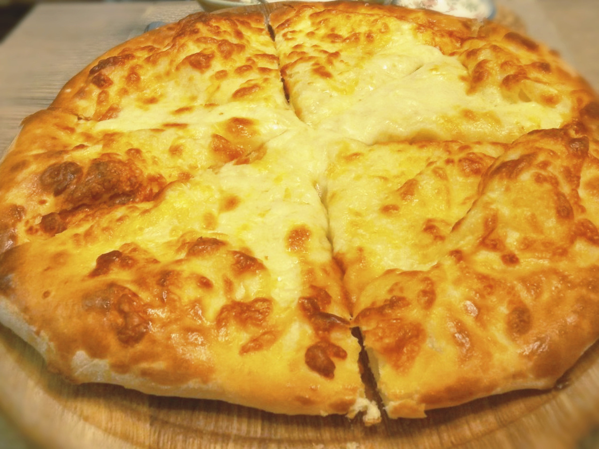 Хачапури  в ресторане     