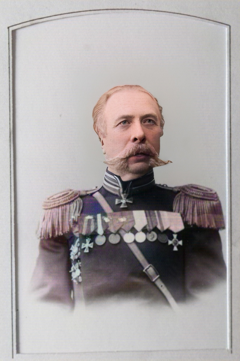 Тимофеев Николай Петрович (25.01.1841 - ?) - полковник, командир 12-го гренадерского Астраханского Императора Александра III полка с 16.09.1896 года по 16.12.1901 год. Тимофеев Николай Петрович - командир полка, полковник. Трунов Г.В. 1890-е гг. Из альбома «Альбом 12-го гренадерского Астраханского Его Величества полка. Том II». Ссылка: https://catalog.shm.ru/entity/OBJECT/5752427?page=3&query=12-й%20гренадерский%20Астраханский%20полк&index=135 и https://www.ria1914.info/index.php/Тимофеев_Николай_Петрович