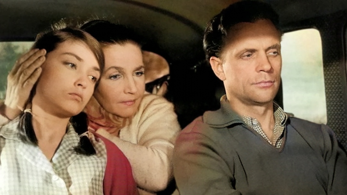 Кадр из фильма "Люди и звери"