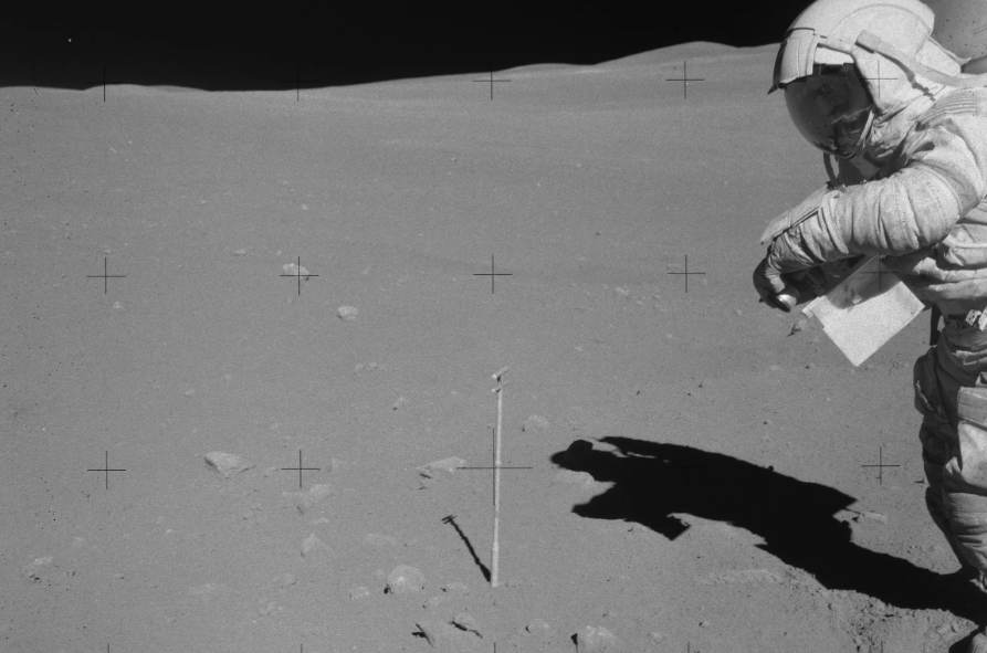 Тени самые разные