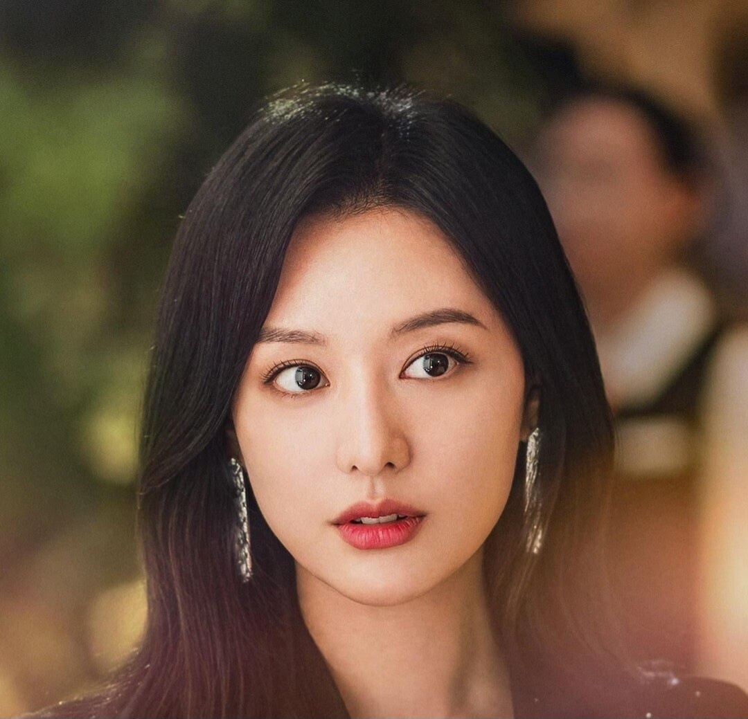 Дорама "Королева слёз" 2024