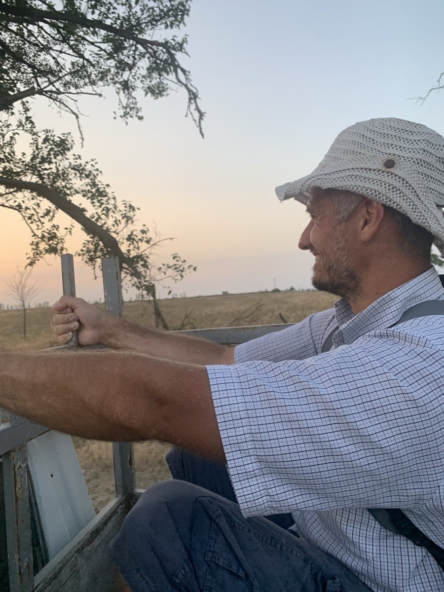 Счастливый Ванька в кузове