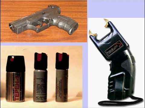 Дорога – это не просто асфальт и разметка. Это пространство, где в любой момент спокойствие может смениться конфликтом. Подрезали, нахамили, угрожают, пытаются вытащить из машины... К сожалению, низкая культура вождения и общий градус напряжения делают такие ситуации не редкостью. Особенно тревожно чувствуют себя женщины-водители, пожилые люди и те, кому часто приходится ездить по незнакомым трассам или поздней ночью.