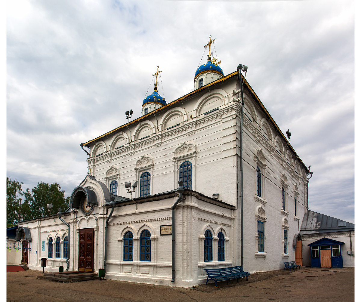 Чебоксары, ул. К. Иванова,  21 — Собор Введения во храм Пресвятой Богородицы