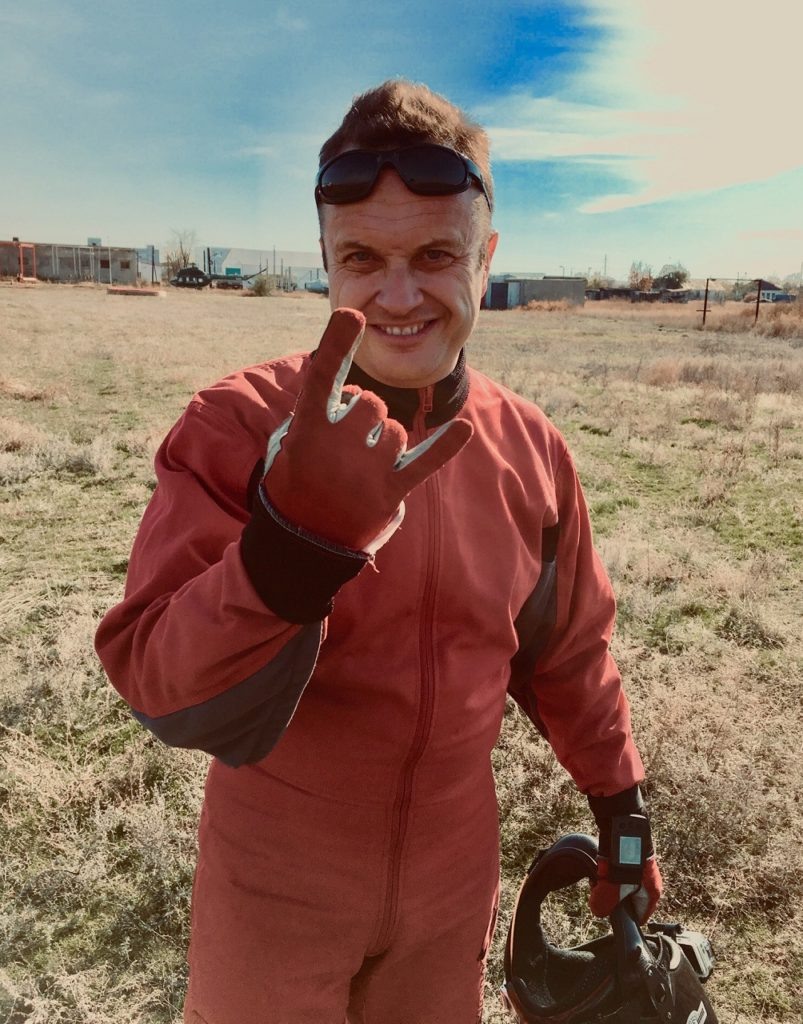 Перед прыжком главное - это хорошее настроение📷    Посмотреть страху в глаза: волжане рассказали, что впервые заставило их прыгнуть с парашютом
