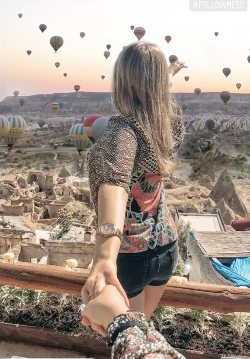 Листайте галерею ->