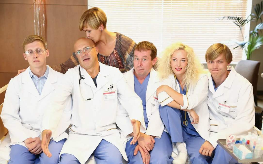 Литовский сериал ""Rezidentai""