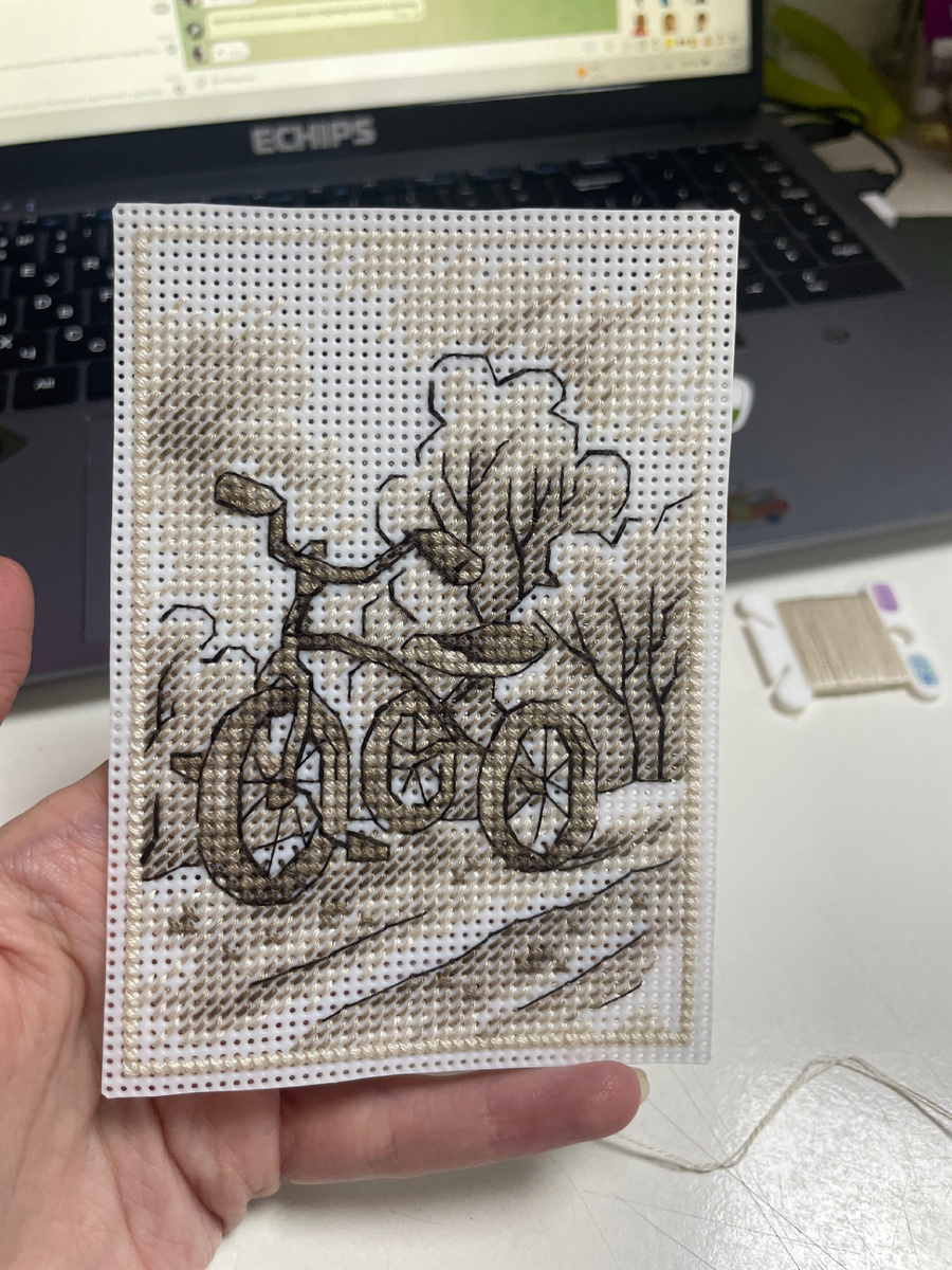 Продолжаю украшать работу