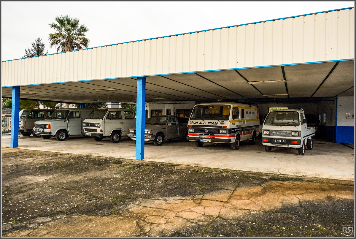 Португалия. Гараж-музей. Фото: М. Рябинин