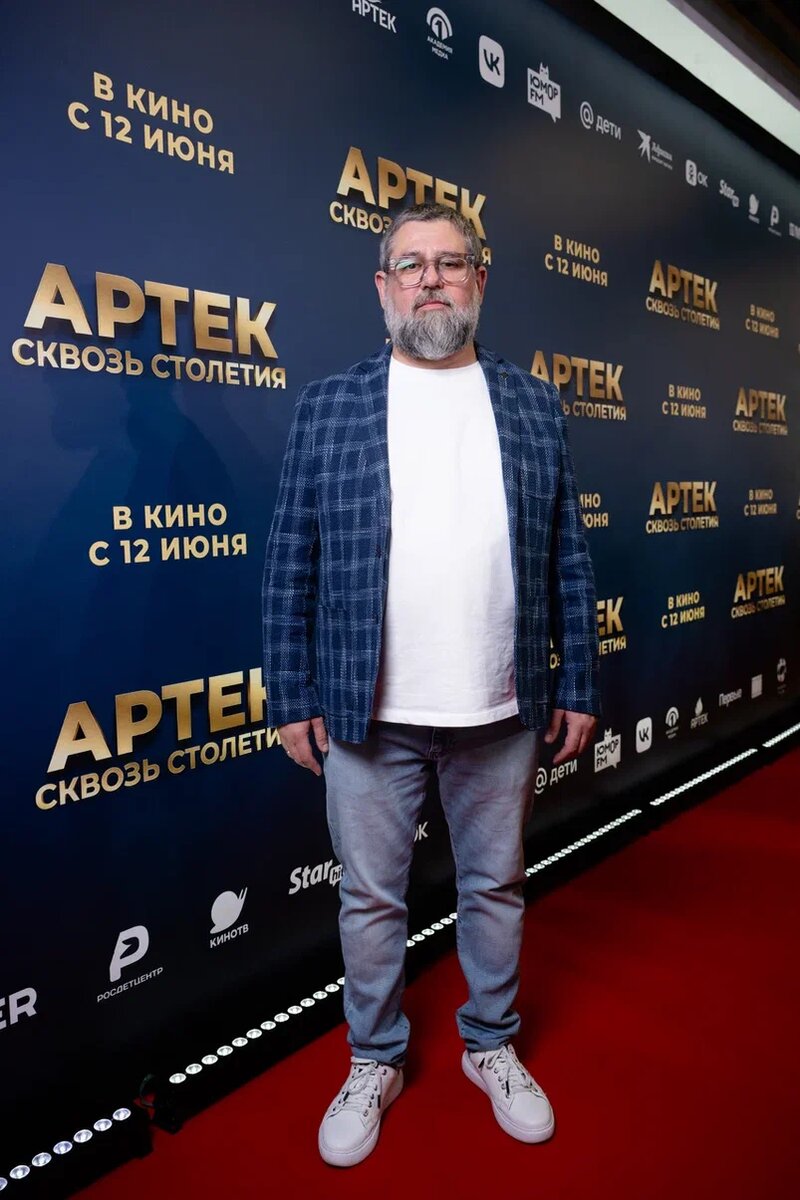    Карен Захаров Freedom Strength Beauty