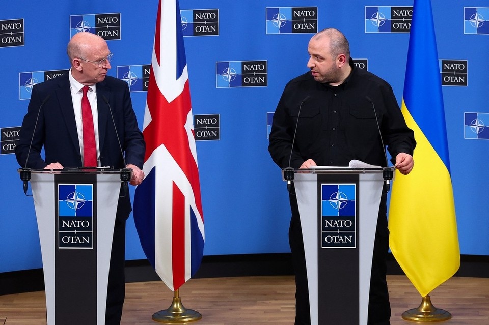  Рустем Умеров, министр обороны Украины, заявил, что 2025 год станет рекордным для незалежной по объему военной помощи. REUTERS