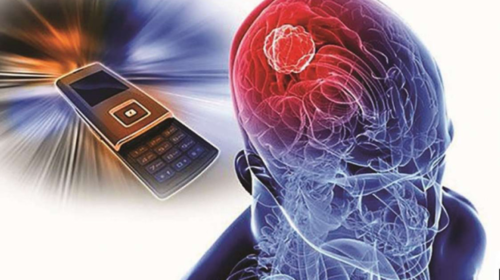    Российские ученые раскрыли правду о самом опасном излучении смартфона