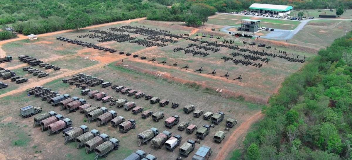 Фотография из запрещенной в РФ соц.сети, группа iLoveThaiArmy