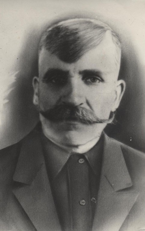 фото автора. мой дедушка Елизар