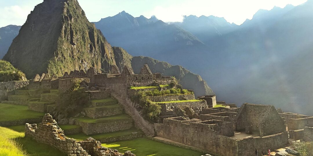 Мачу-Пикчу — город над облаками и вне логики