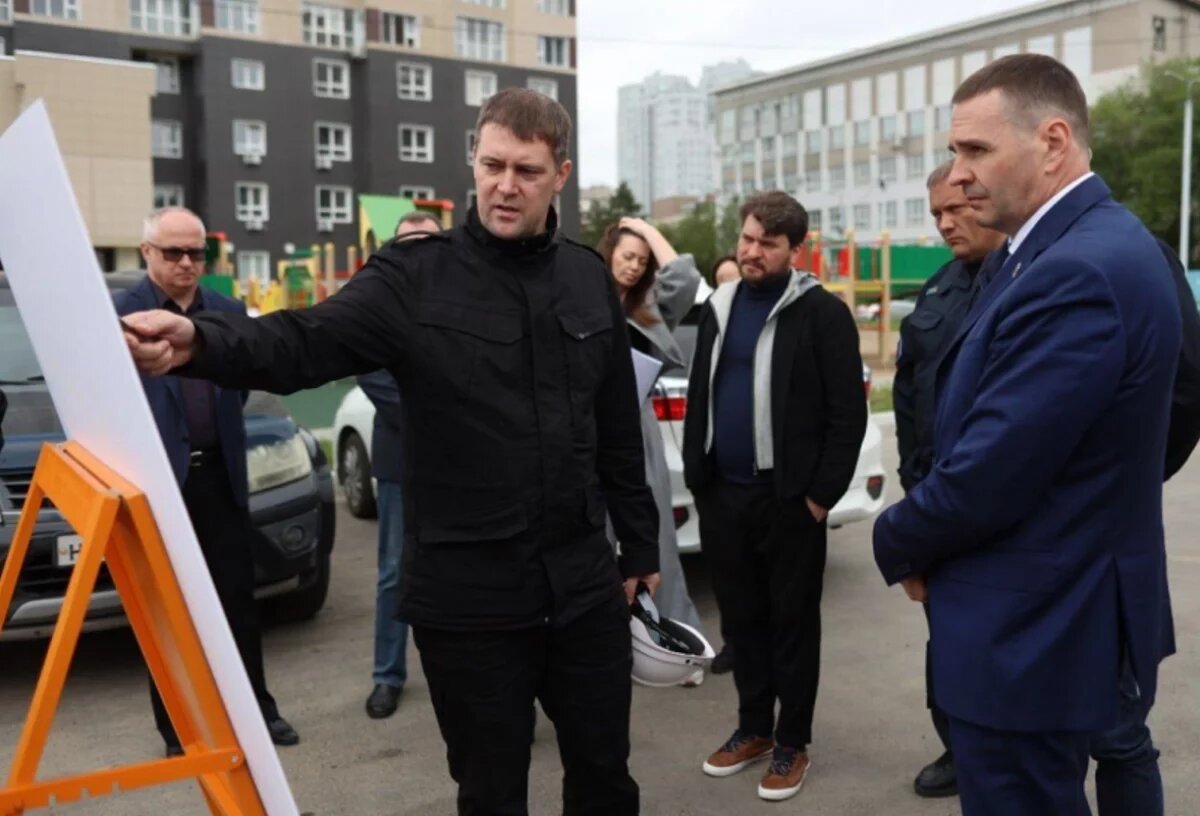    Демешин потребовал конкретики на проблемных стройках Хабаровска