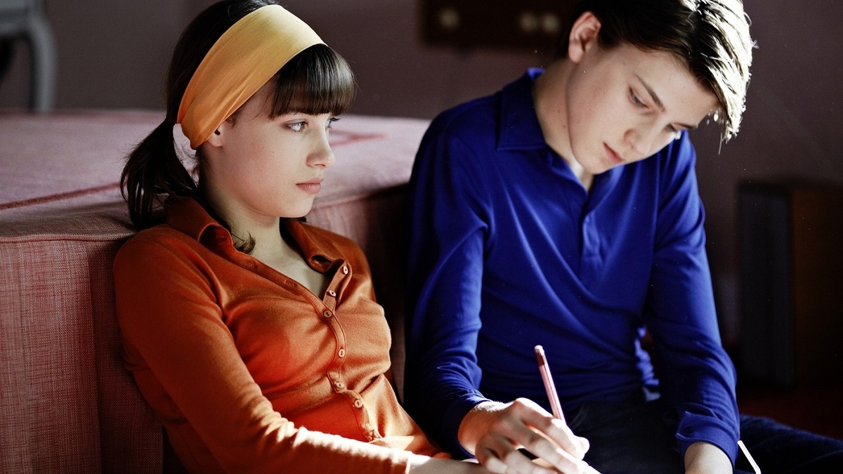 Кадр из фильма «Далеко по соседству»