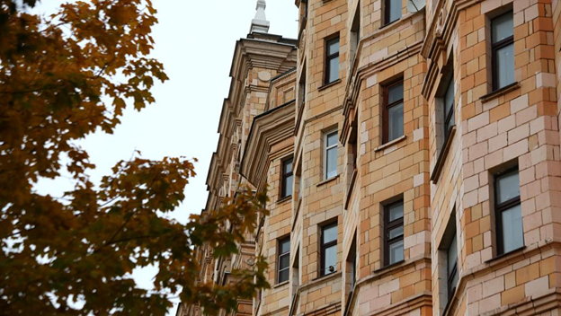 Дом преподавателей МГУ https://um.mos.ru/_next/image/?url=https%3A%2F%2Fum.mos.ru%2Fcontent%2Fiblock%2Ff0c%2F11.jpg&w=1920&q=75 