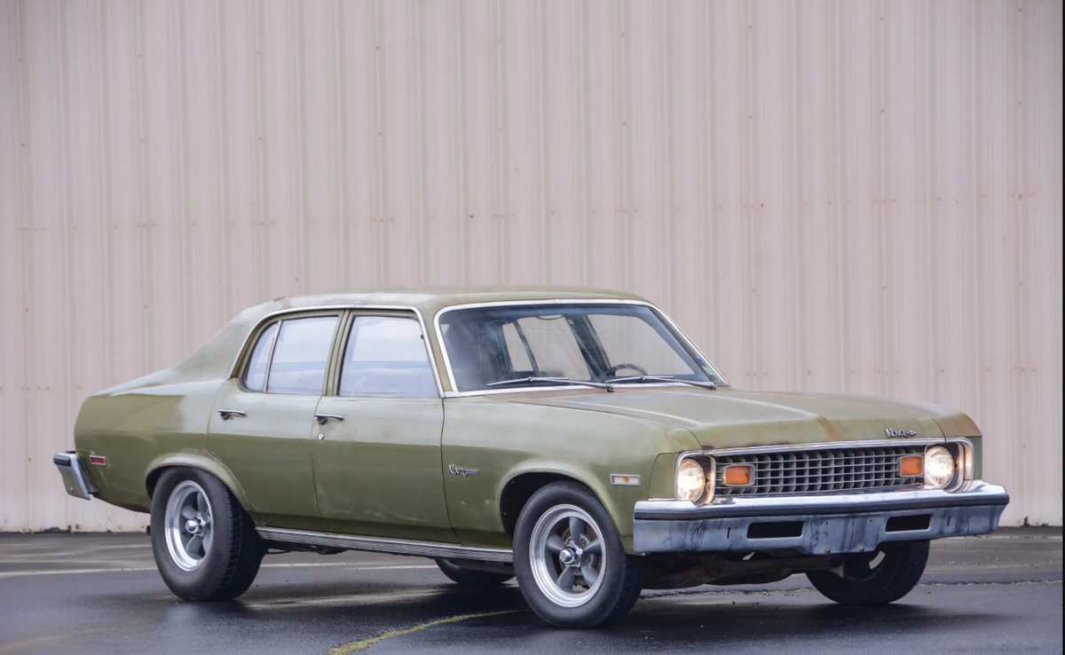 Автомобиль Chevrolet Nova. Источник: https://stories.hemmings.com
