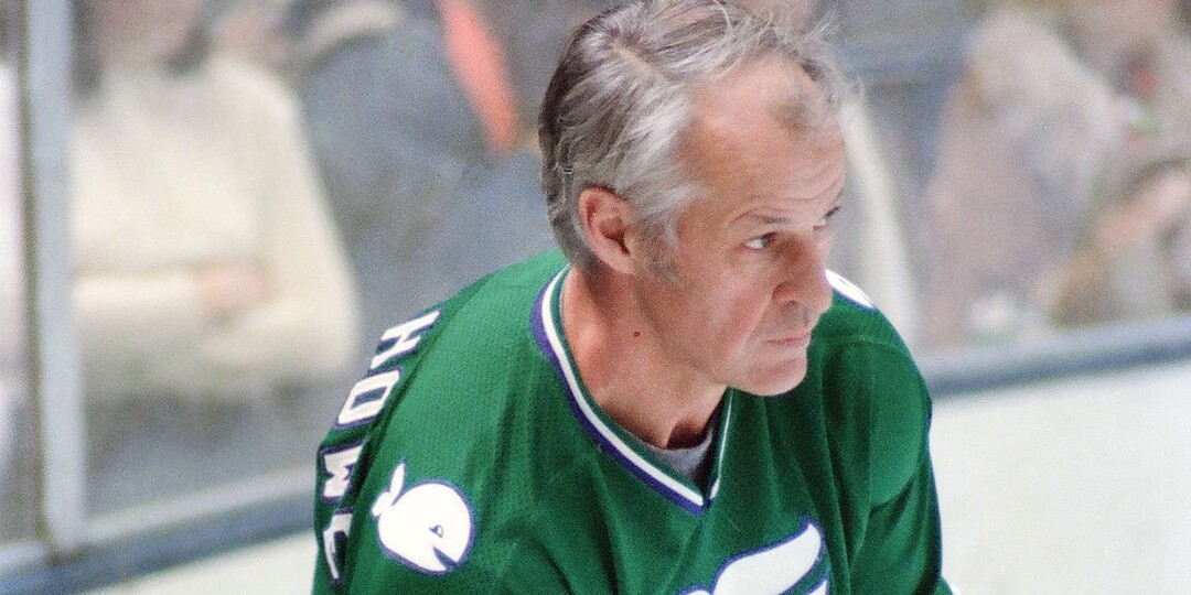 В Америке переписали историю ради вечного неудачника! Он хотел примазаться к конкуренту Овечкина целых 45 лет