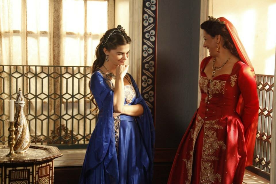 - Ну ты же моя племянница.