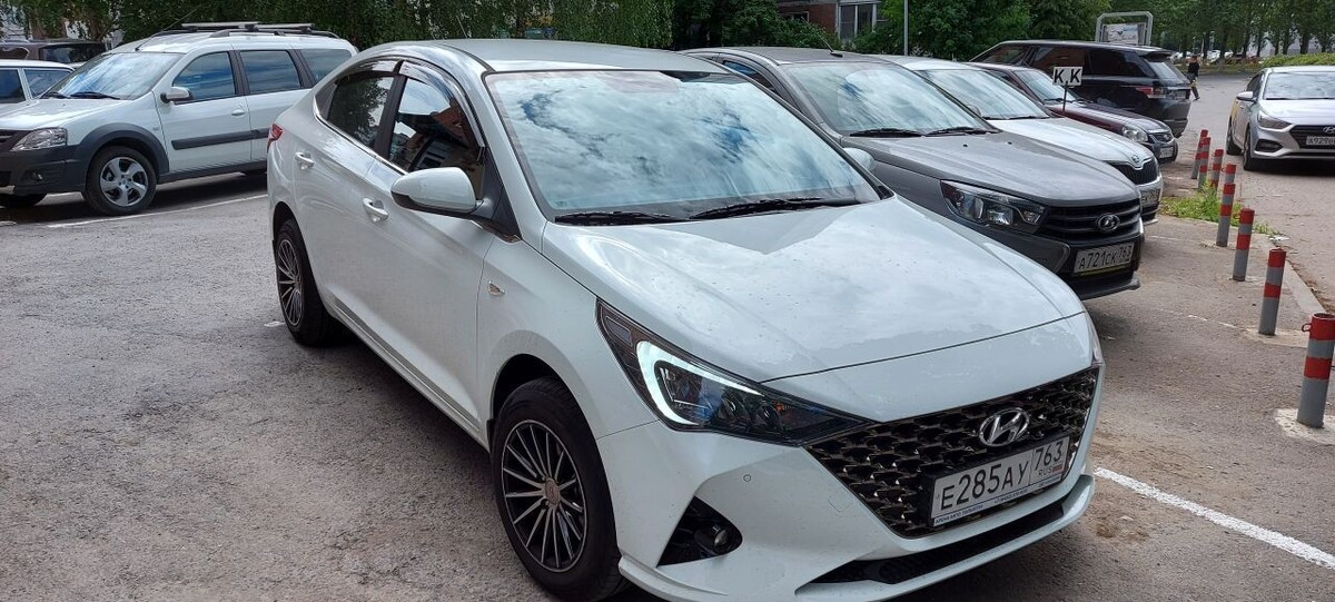 Hyundai Solaris 2021