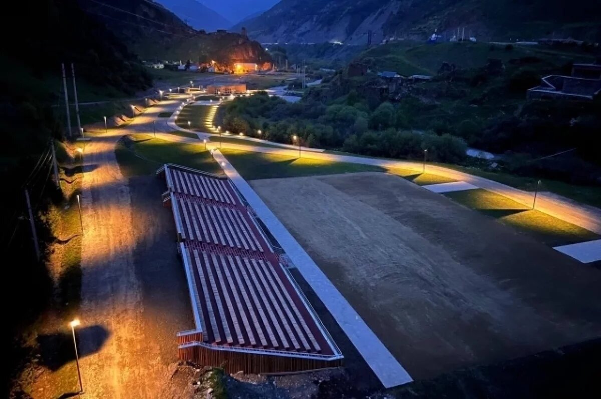    В селе Нар Северной Осетии появился амфитеатр для конных соревнований