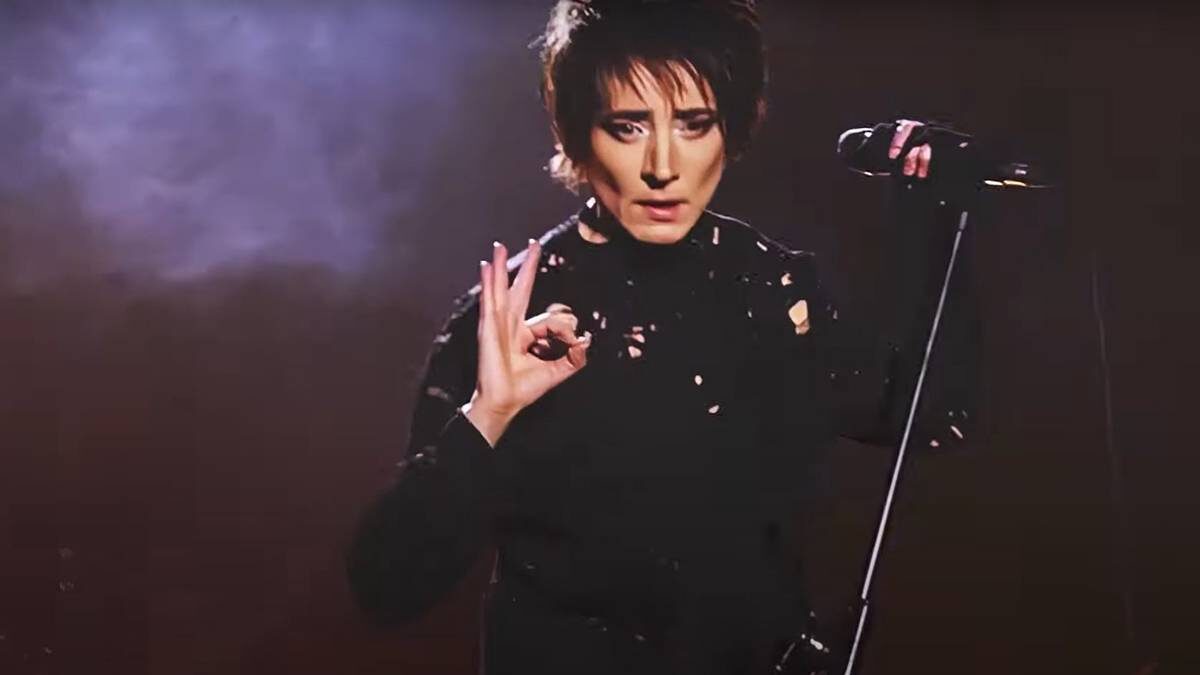    Фото: YouTube/zemfiralive