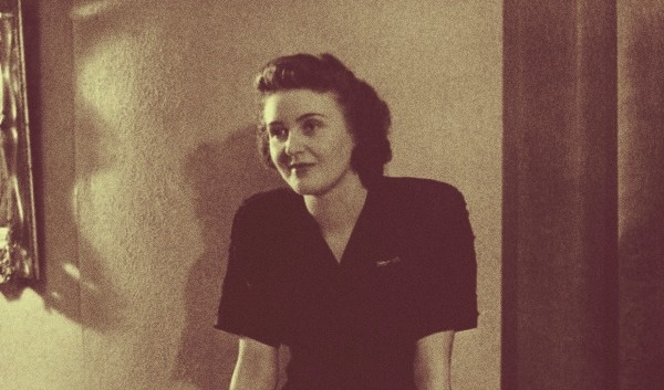 Ева Браун в молодости. Изображение взято с Яндекс картинок.