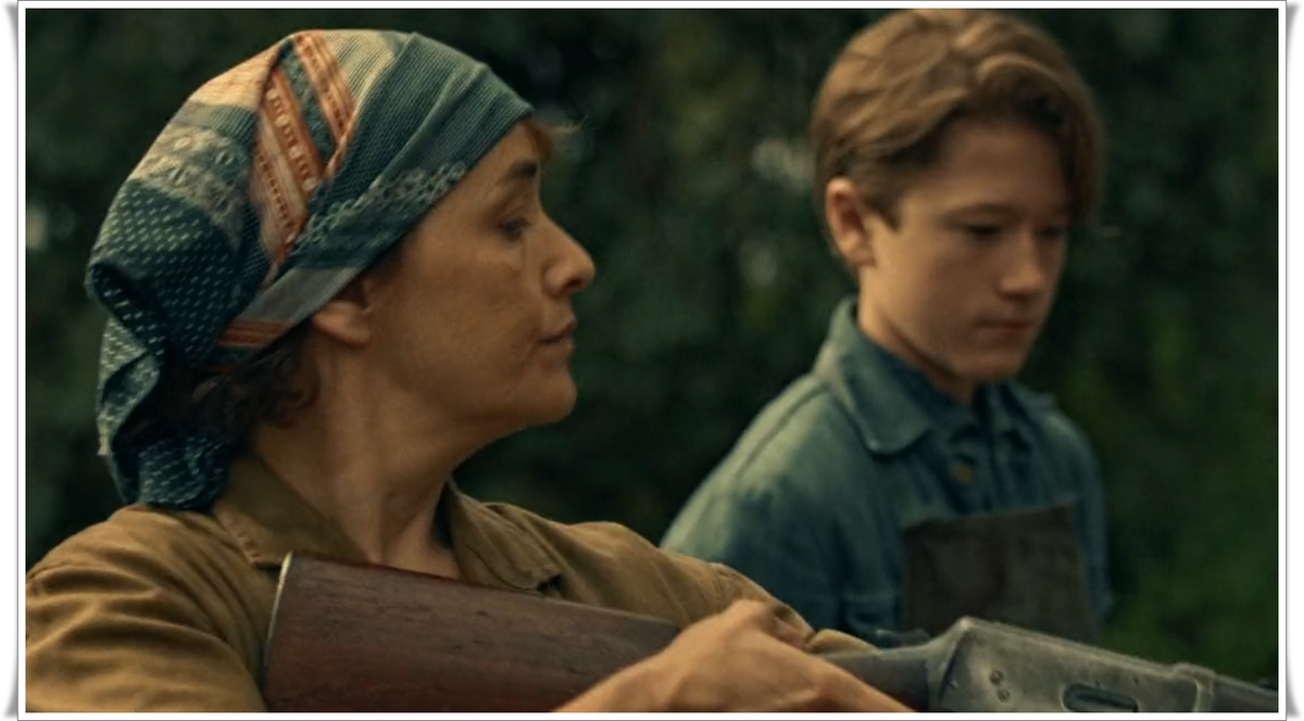 "Бигуди Кармен" - кадр из фильма