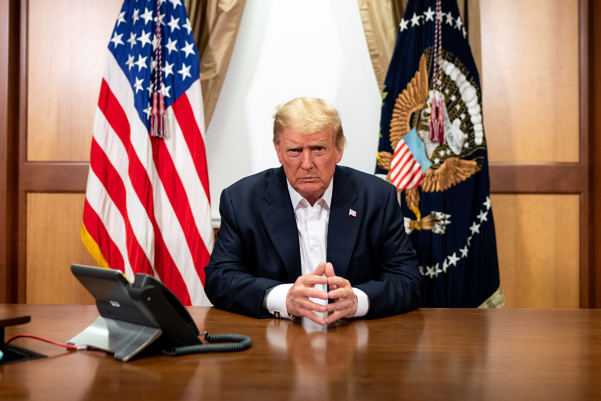 Трамп готов ввести войска в Лос-Анджелес для подавления протестов. Фото: Official White House / Tia Dufour