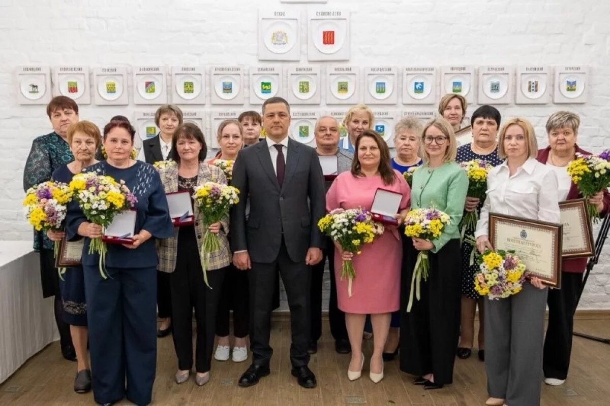    Лучших социальных работников наградили в Псковской области